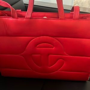 Medium Telfar bag